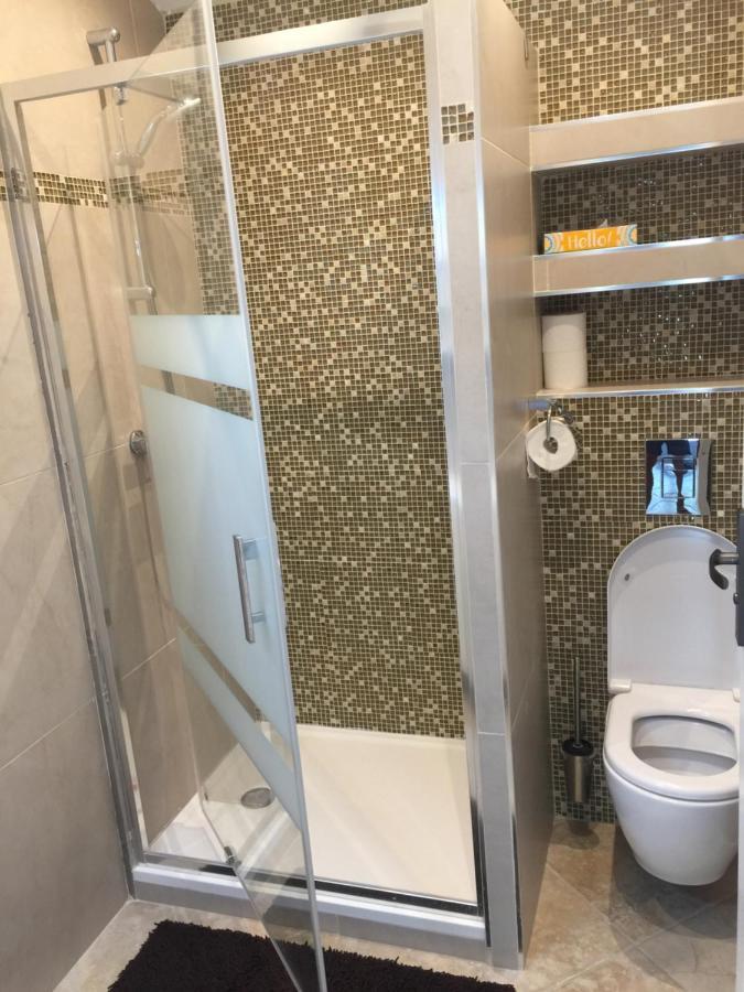 Ferienwohnung Dependance Individuelle Nans-les-Pins Exterior foto